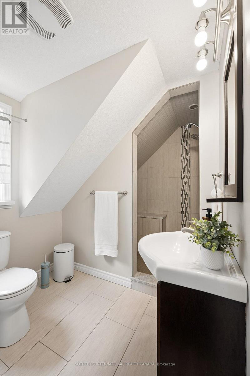 19 Mary Street Property Photo 11