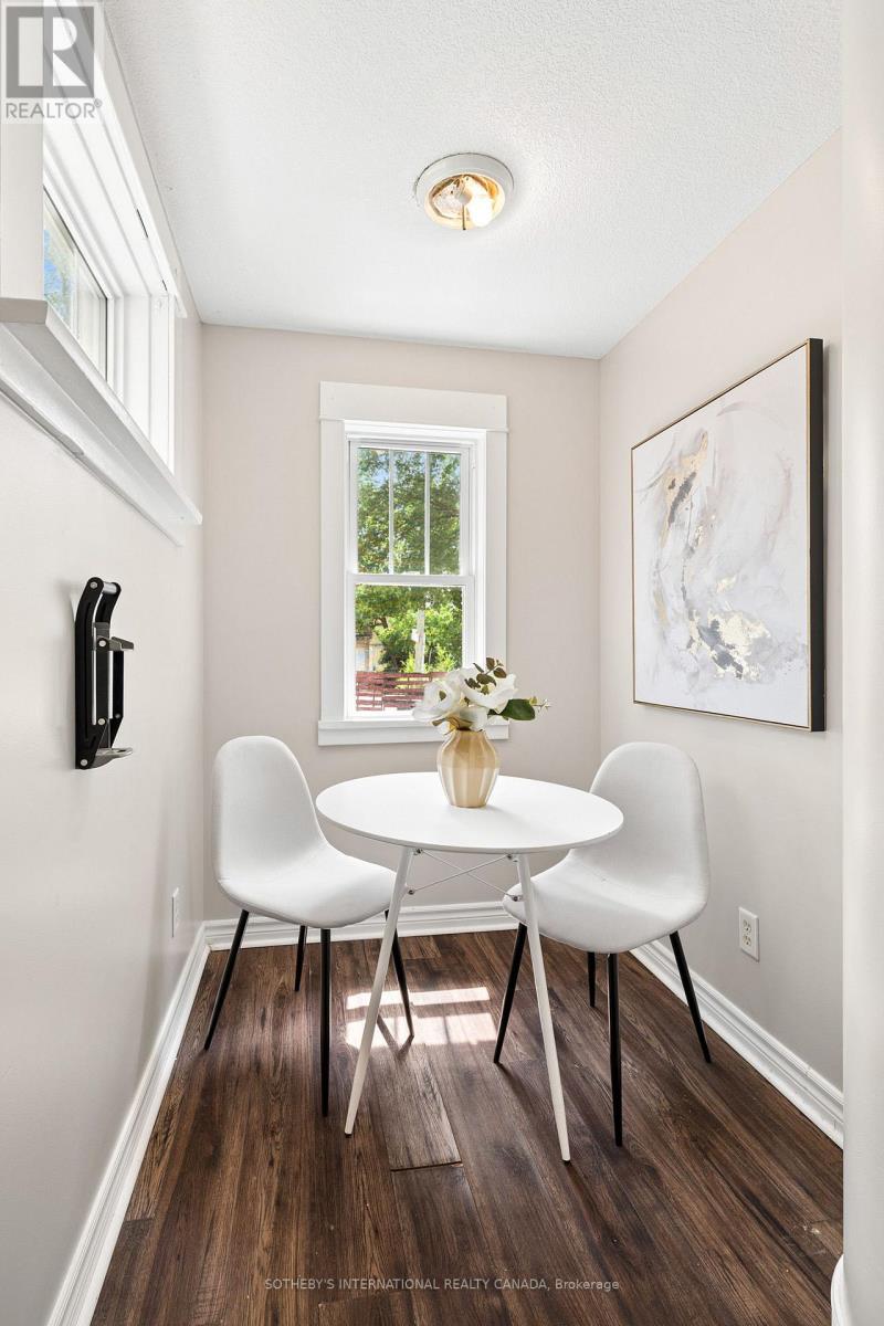 19 Mary Street Property Photo 18