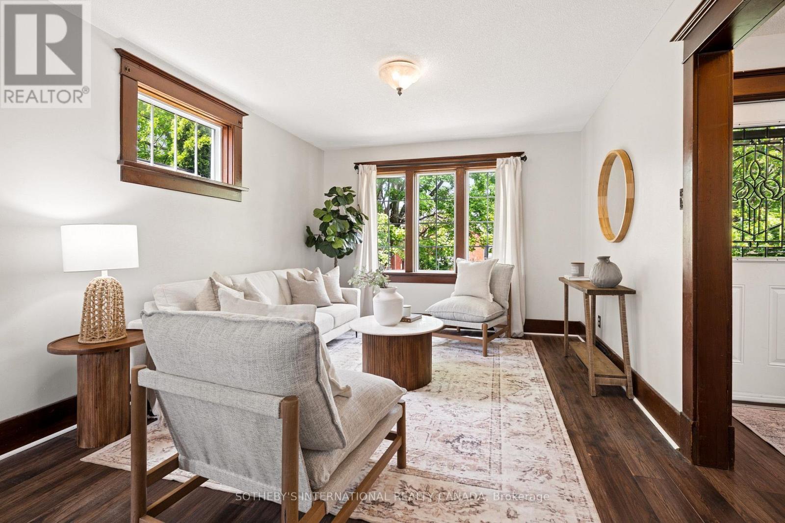 19 Mary Street Property Photo 25