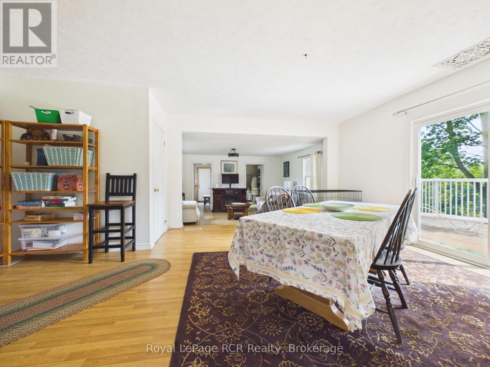 2055 Princess Street S Property Photo 11
