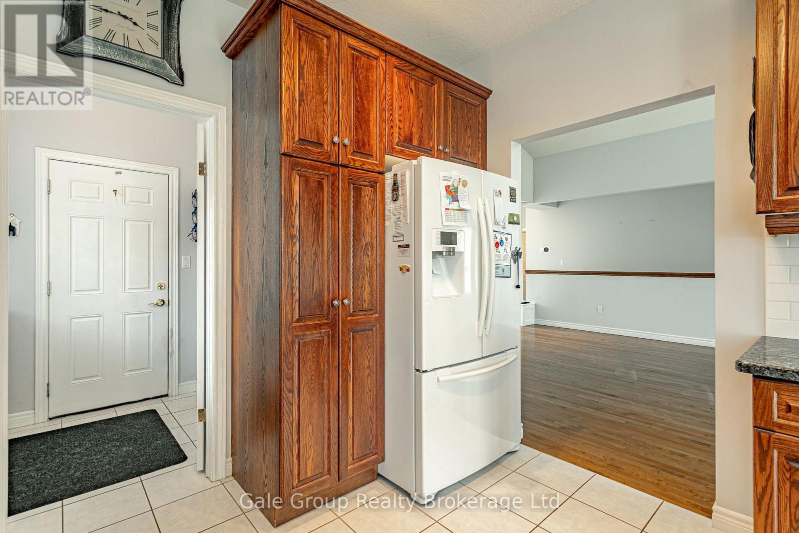 603 Fox Hollow Court Property Photo 17