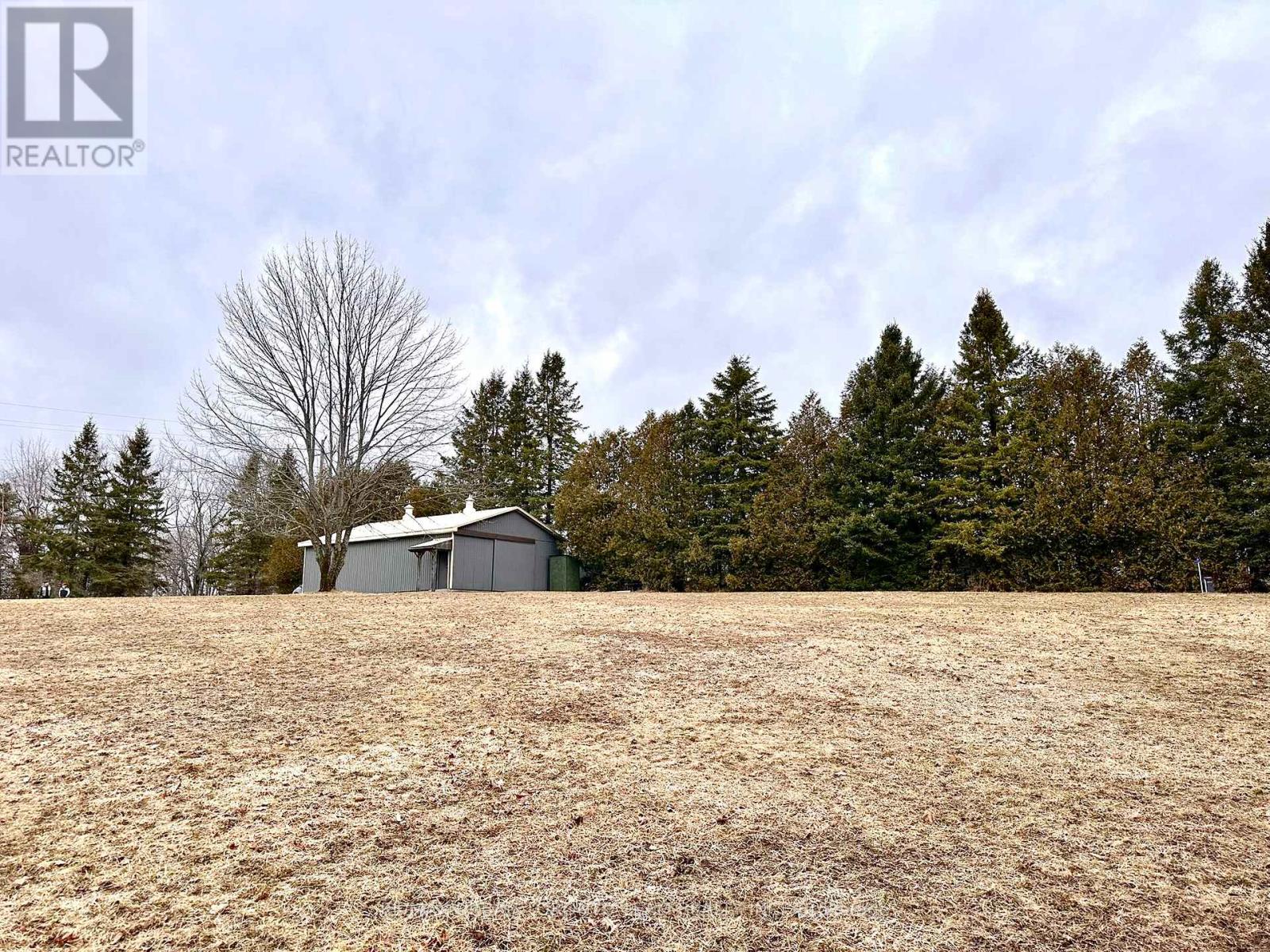 414 North Line Road Property Photo 3