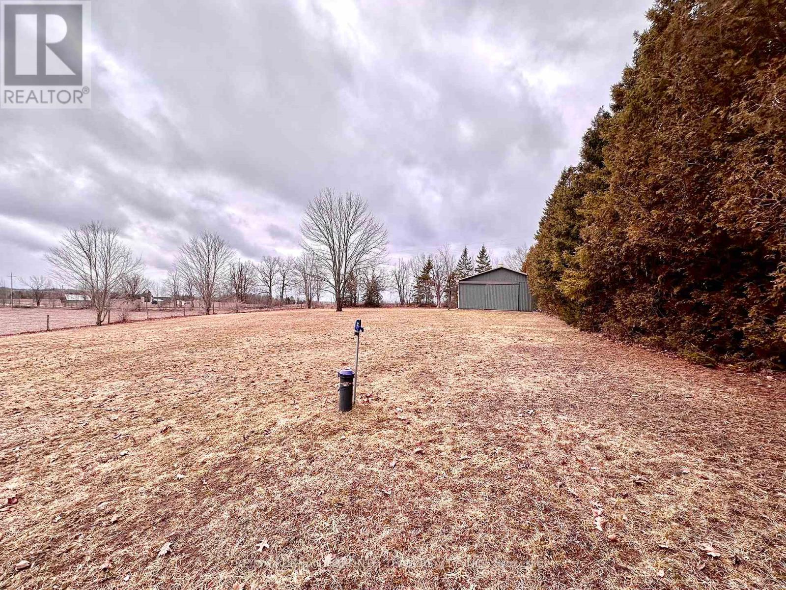 414 North Line Road Property Photo 6