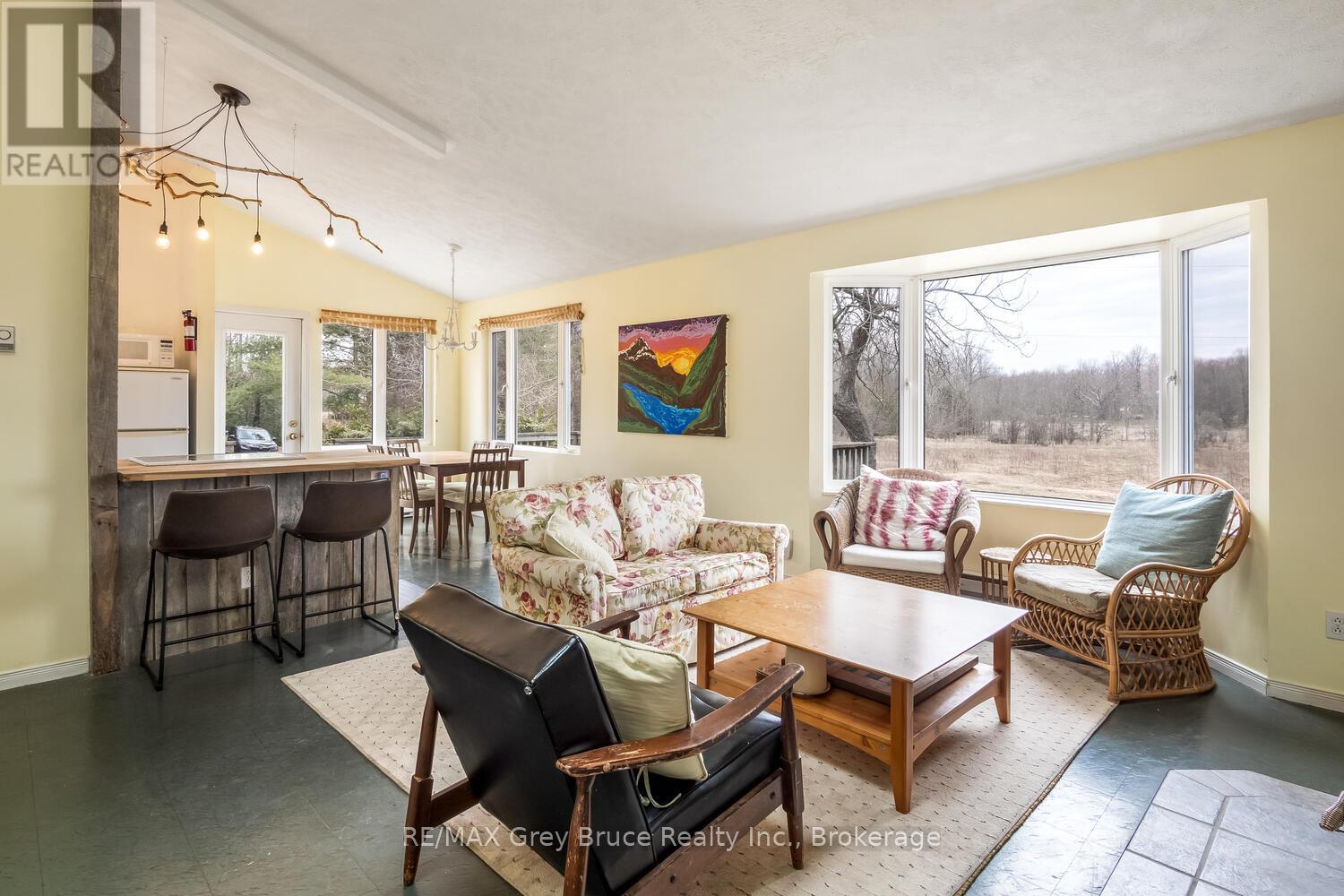 65 Lawrence Road Property Photo 12