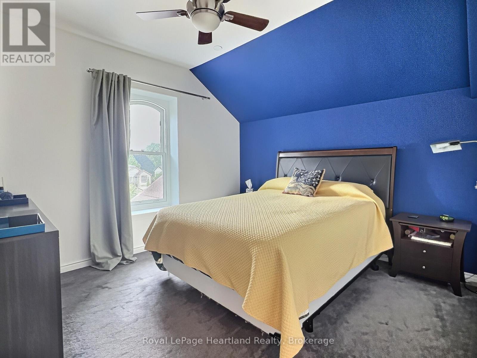 425 William Street Property Photo 29