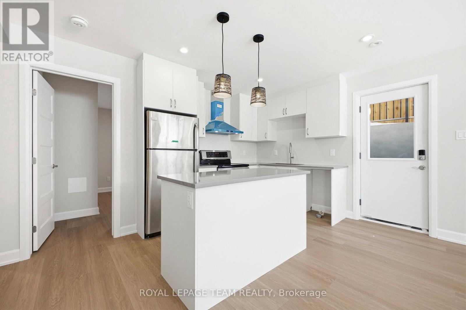 B - 7 Gwynne Avenue Property Photo 5
