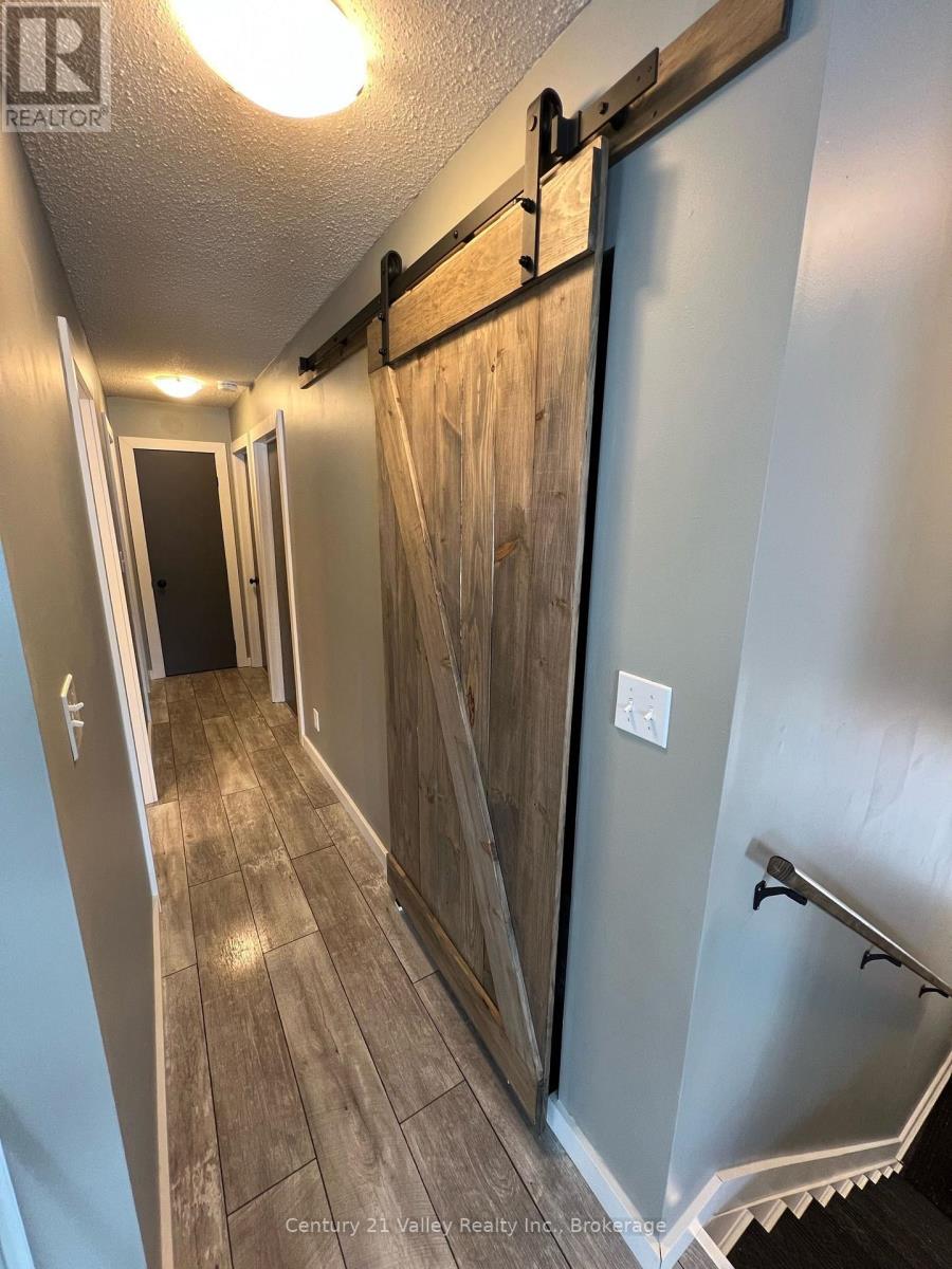 689 Fourth Street Property Photo 15