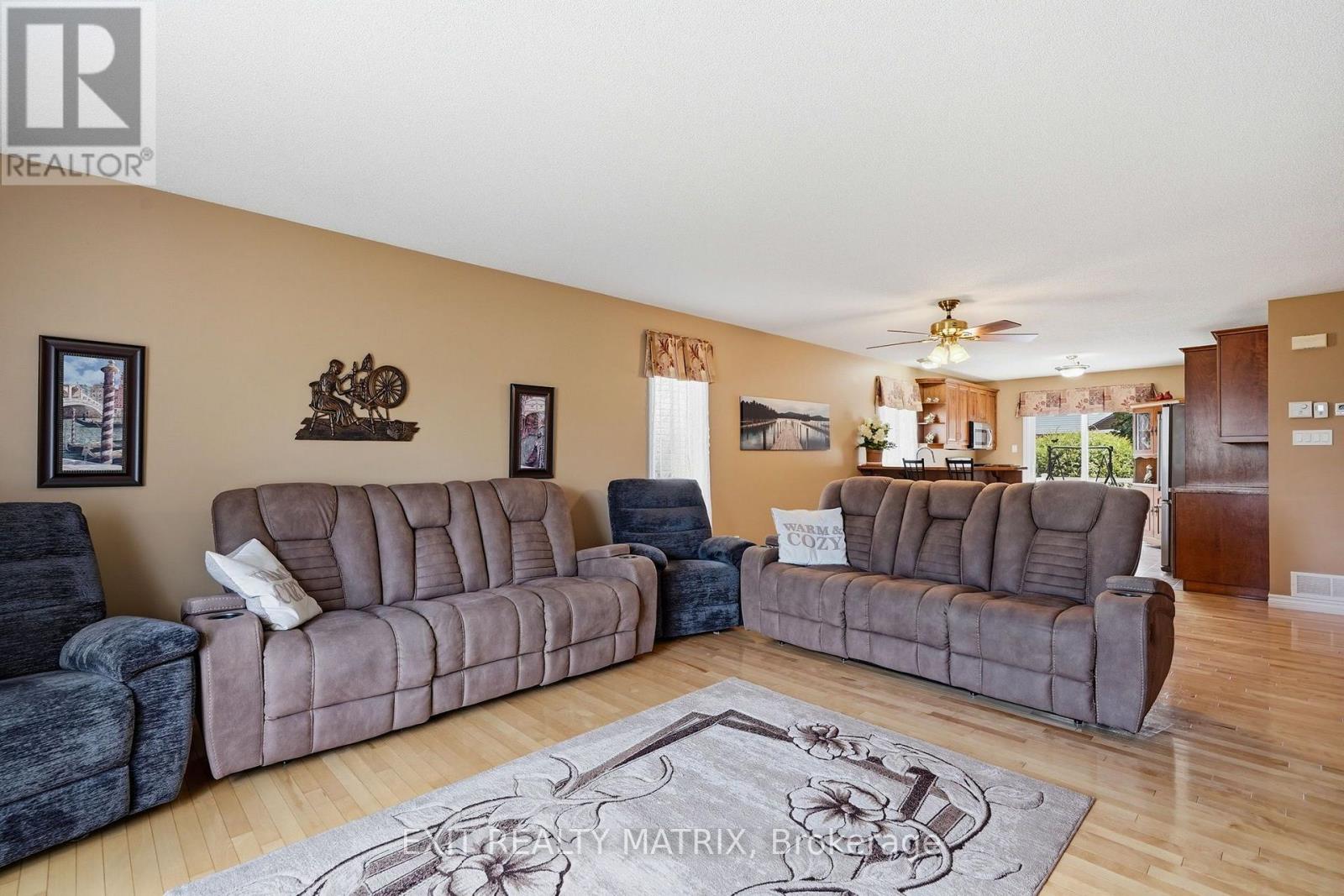 662 Des Erables Promenade Property Photo 5