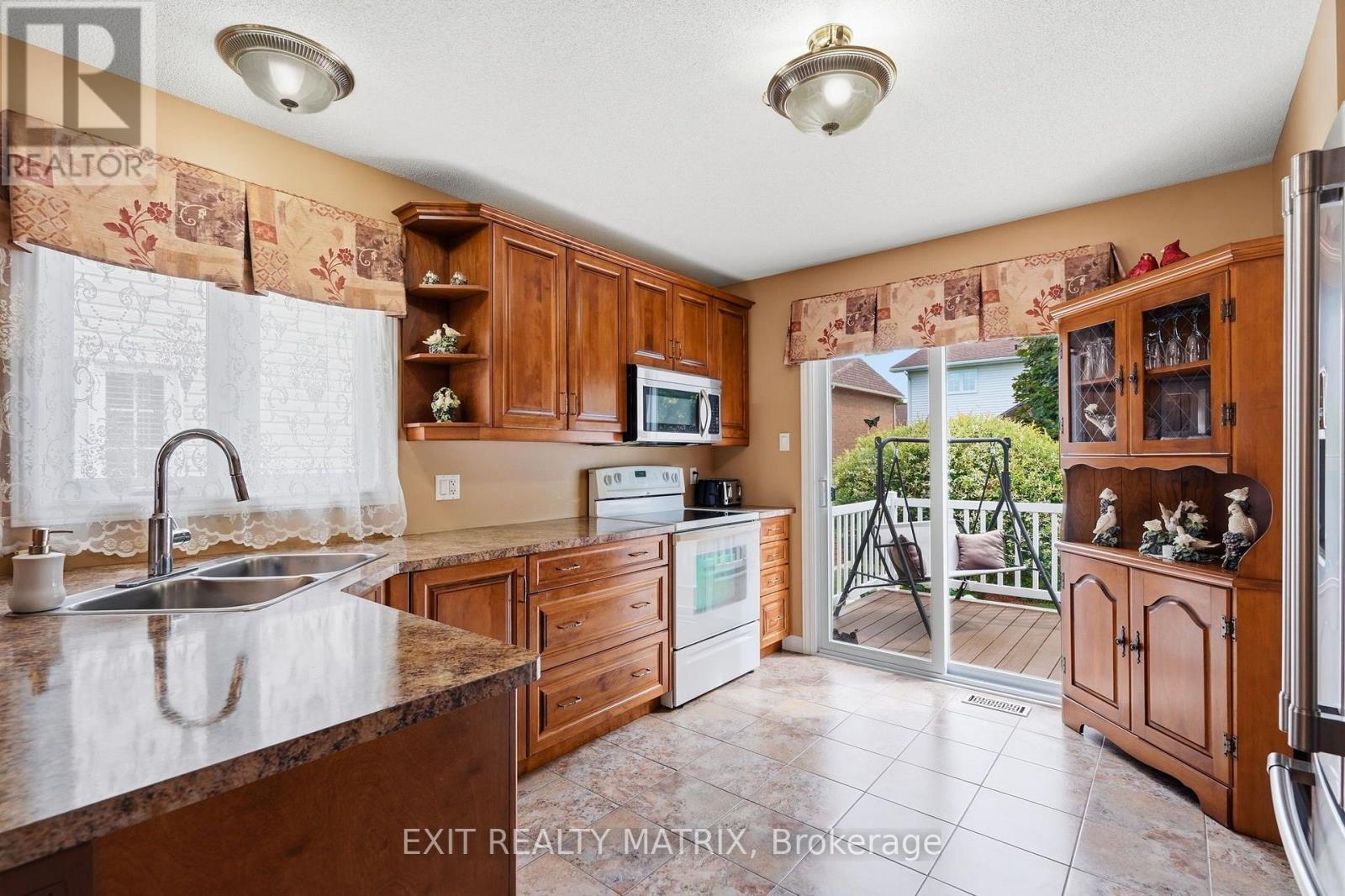 662 Des Erables Promenade Property Photo 14