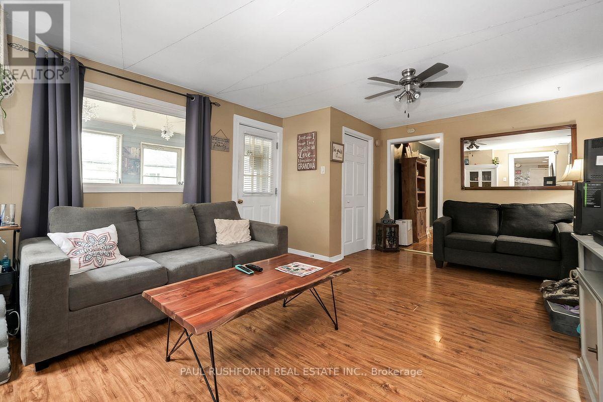 65 Hickory Street Property Photo 8