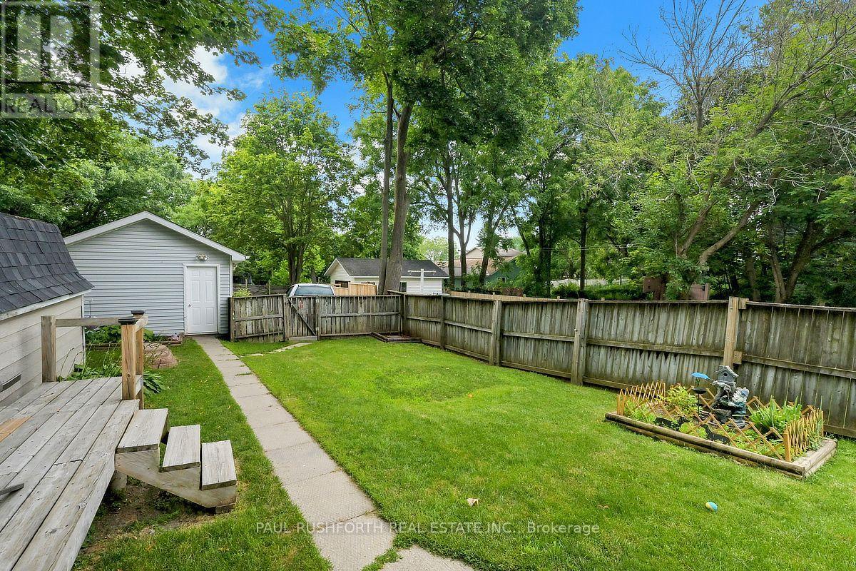 65 Hickory Street Property Photo 20