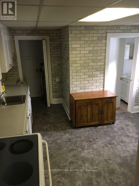 65 Hickory Street Property Photo 27