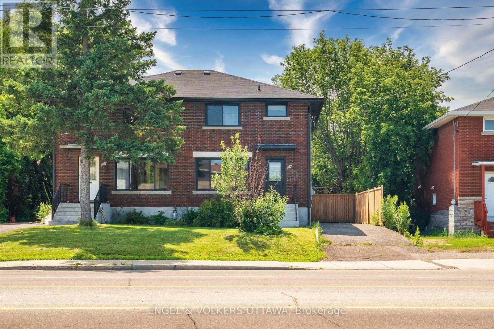 B - 1040 MAITLAND AVENUE