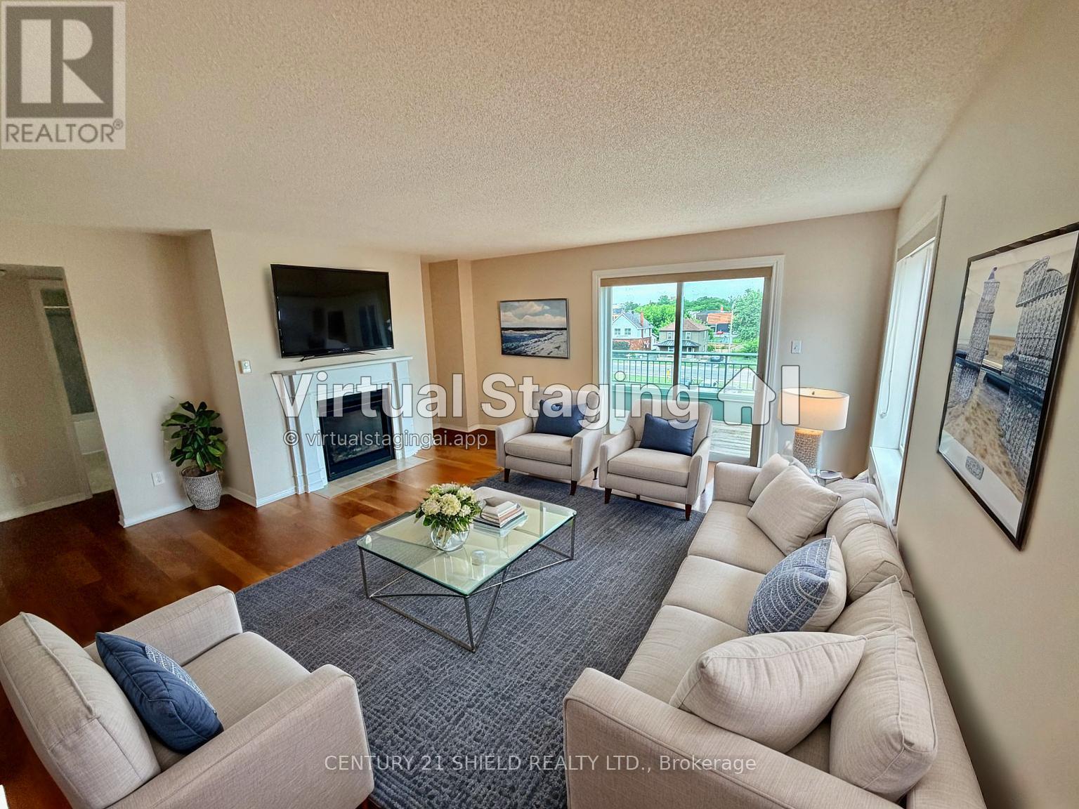 404 - 121 Water Street W Property Photo 2