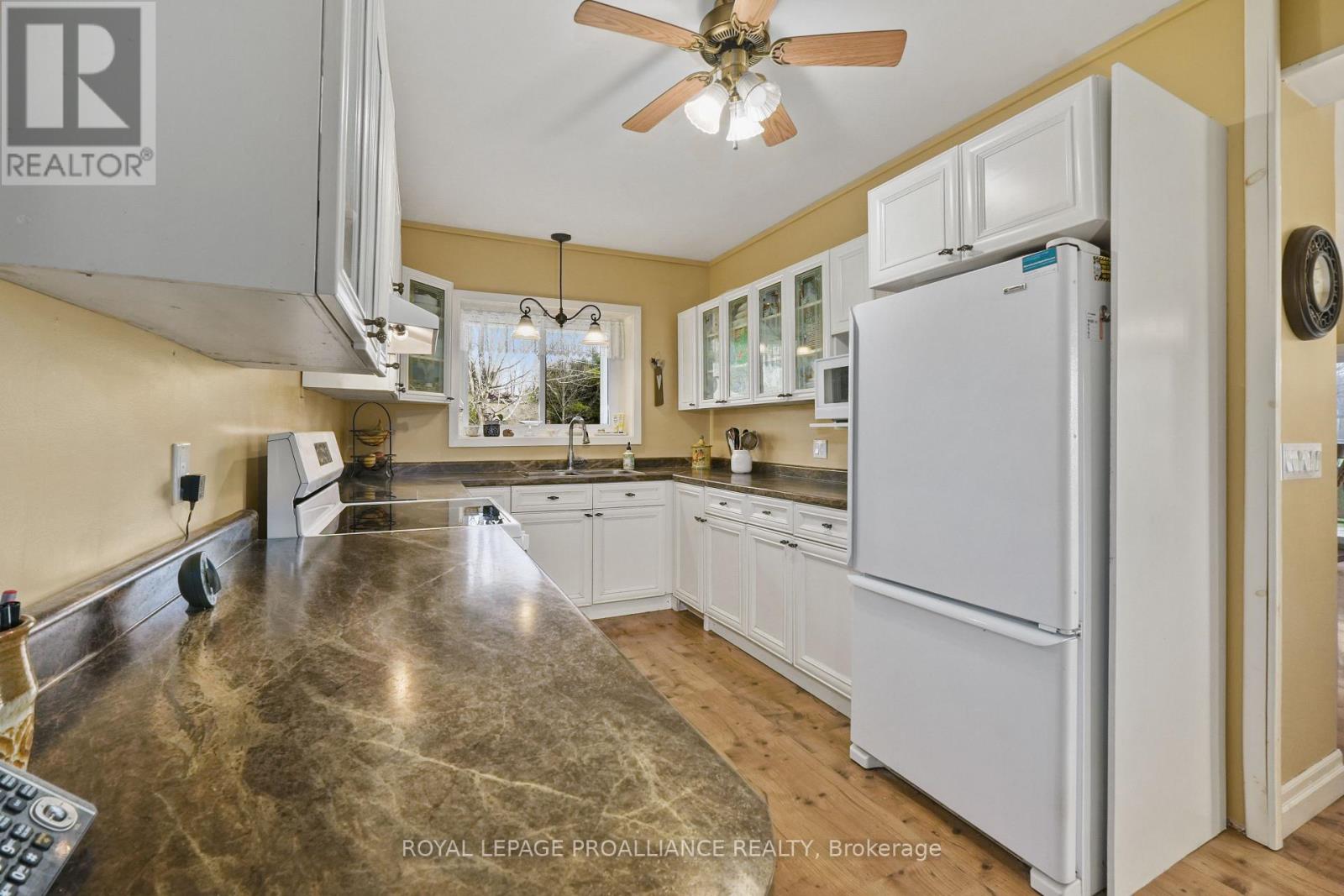 249 Bright Road Property Photo 15