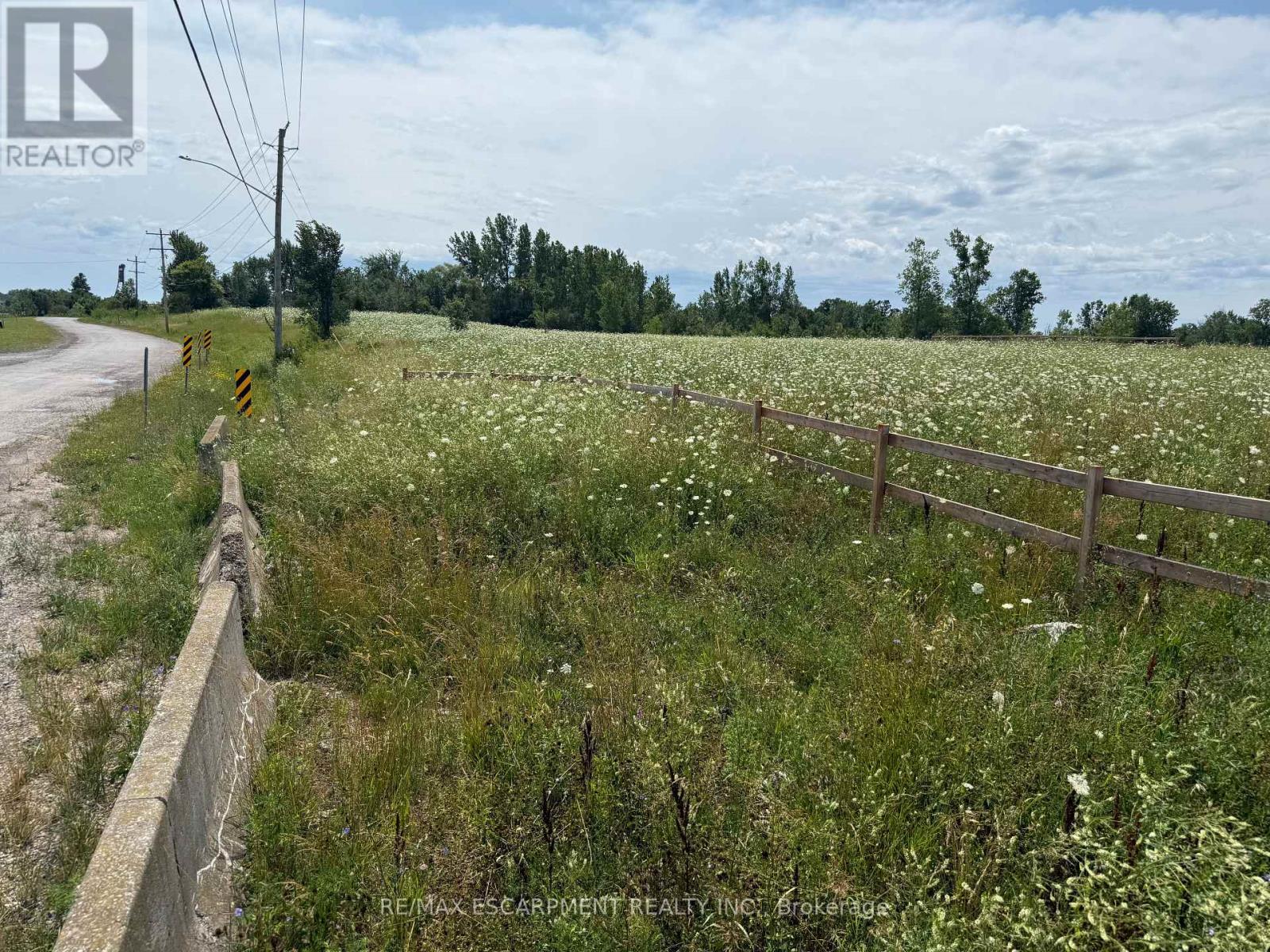 260 Colborne Street Property Photo 3