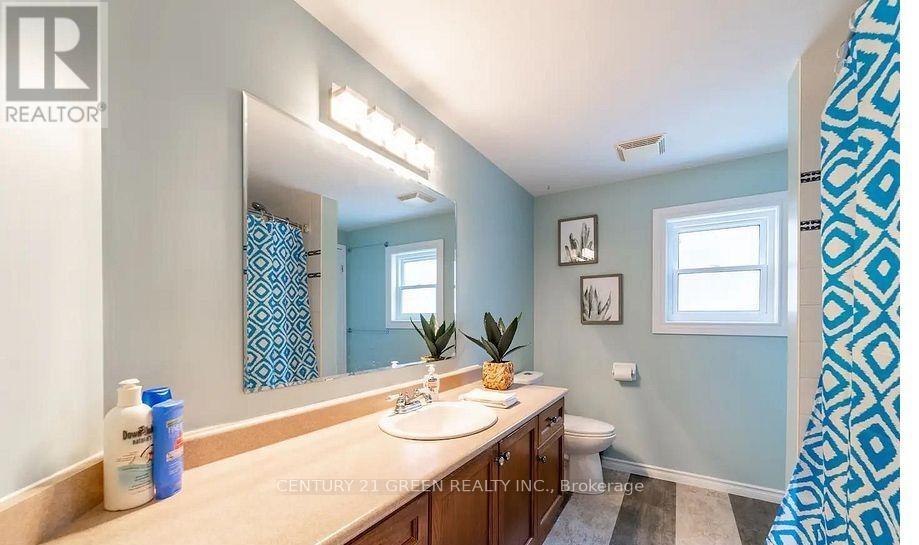 7 Swartz Street Property Photo 9