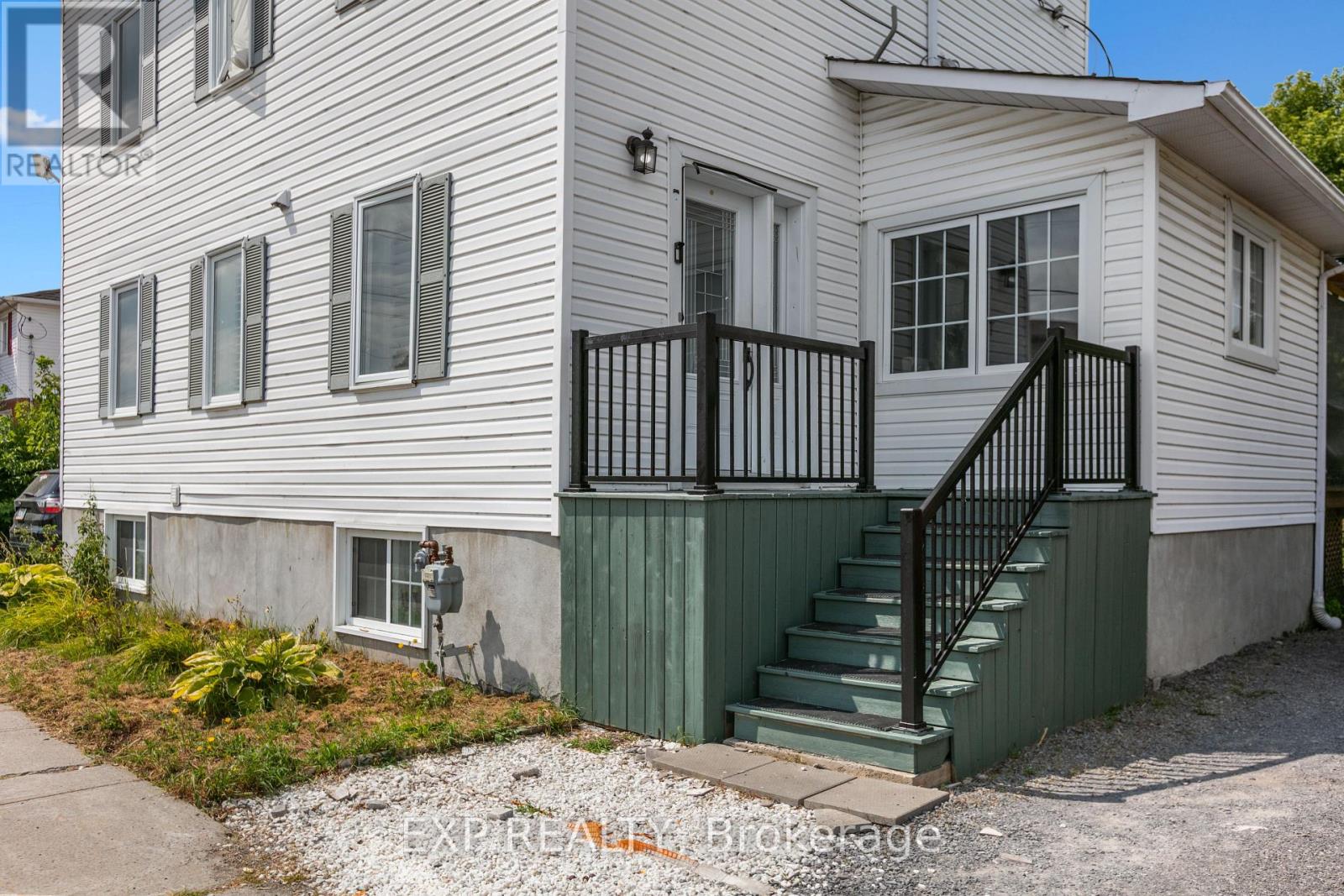 891 Lacroix Road Property Photo 2