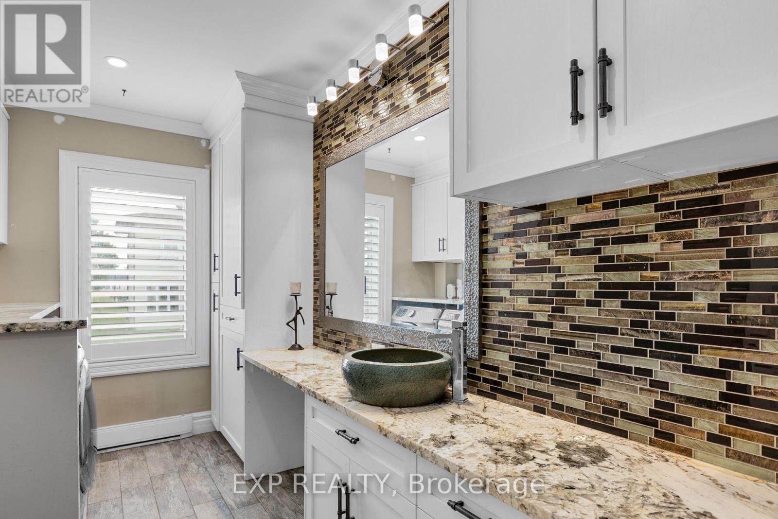 891 Lacroix Road Property Photo 12