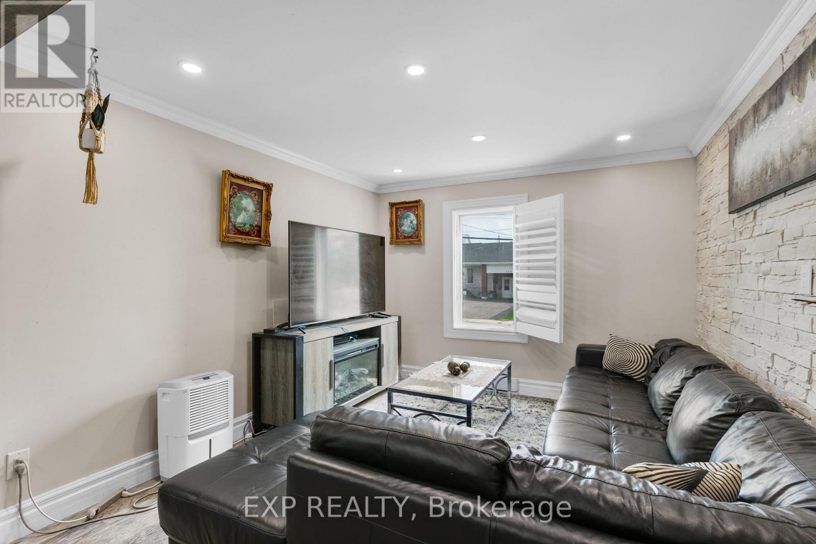 891 Lacroix Road Property Photo 16
