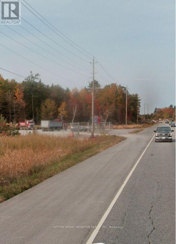 1183 11 Highway S Property Photo 4