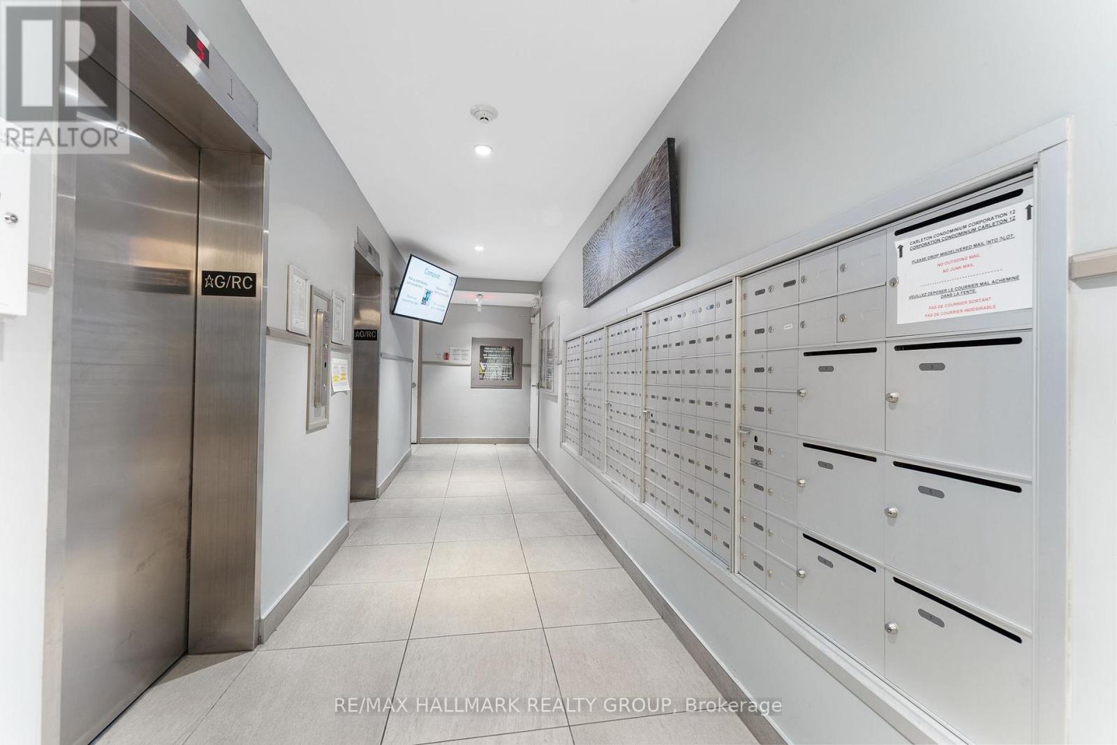 404 - 158 A Mcarthur Avenue Property Photo 4