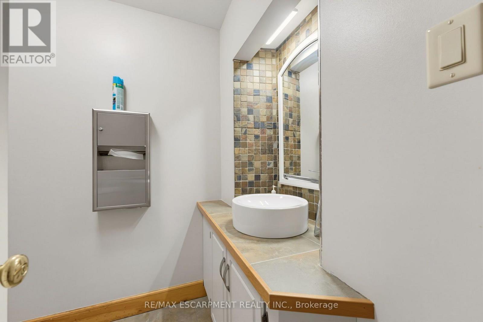 13 - 15 Bold Street Property Photo 15