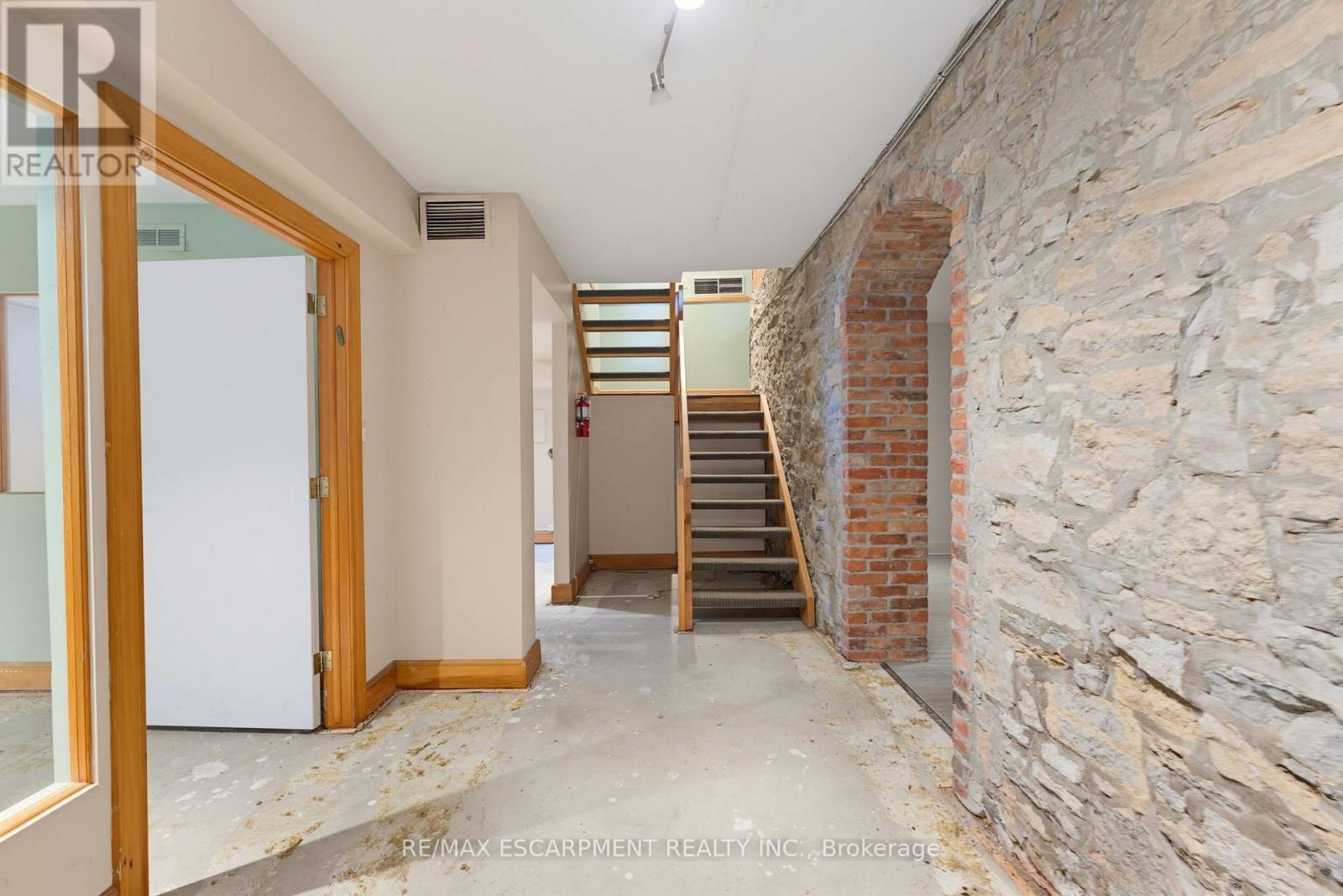 13 - 15 Bold Street Property Photo 41