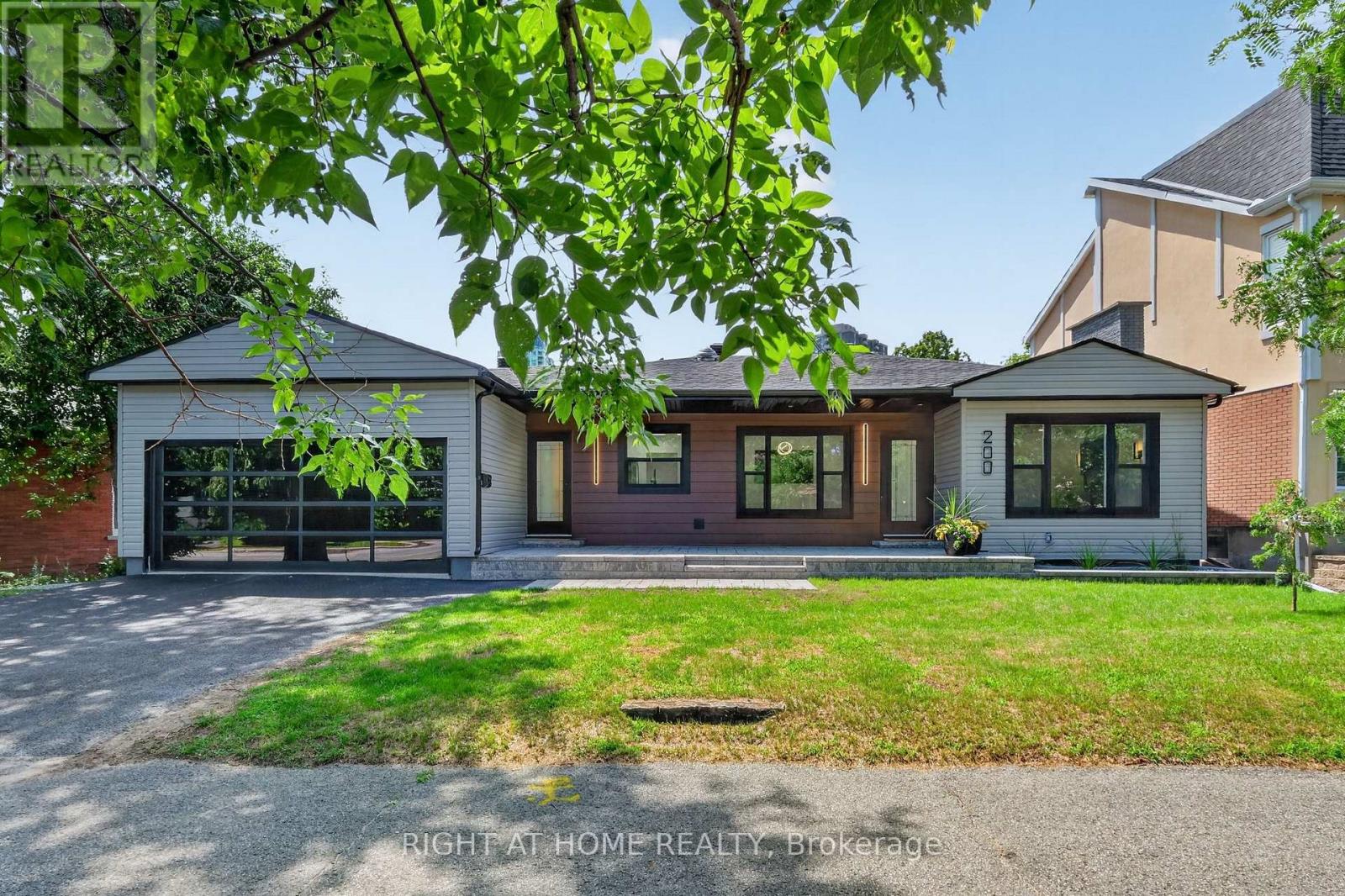 200 Island Park Drive Property Photo 1