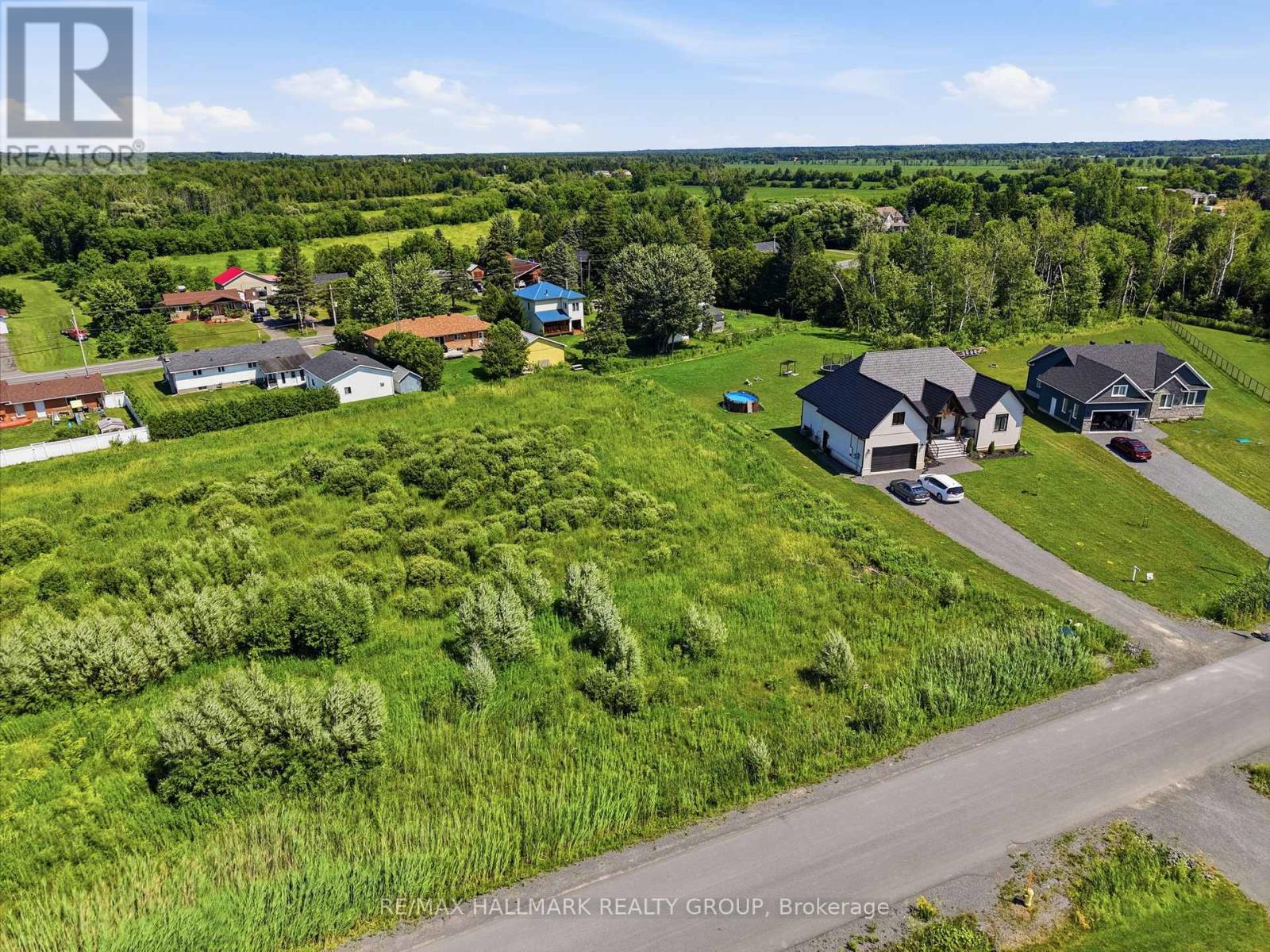 208 Des Violettes Street Property Photo 4