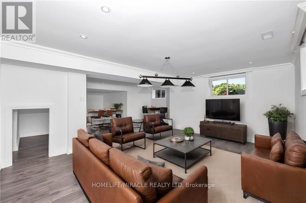 141 Kerry Hill Crescent Property Photo 15