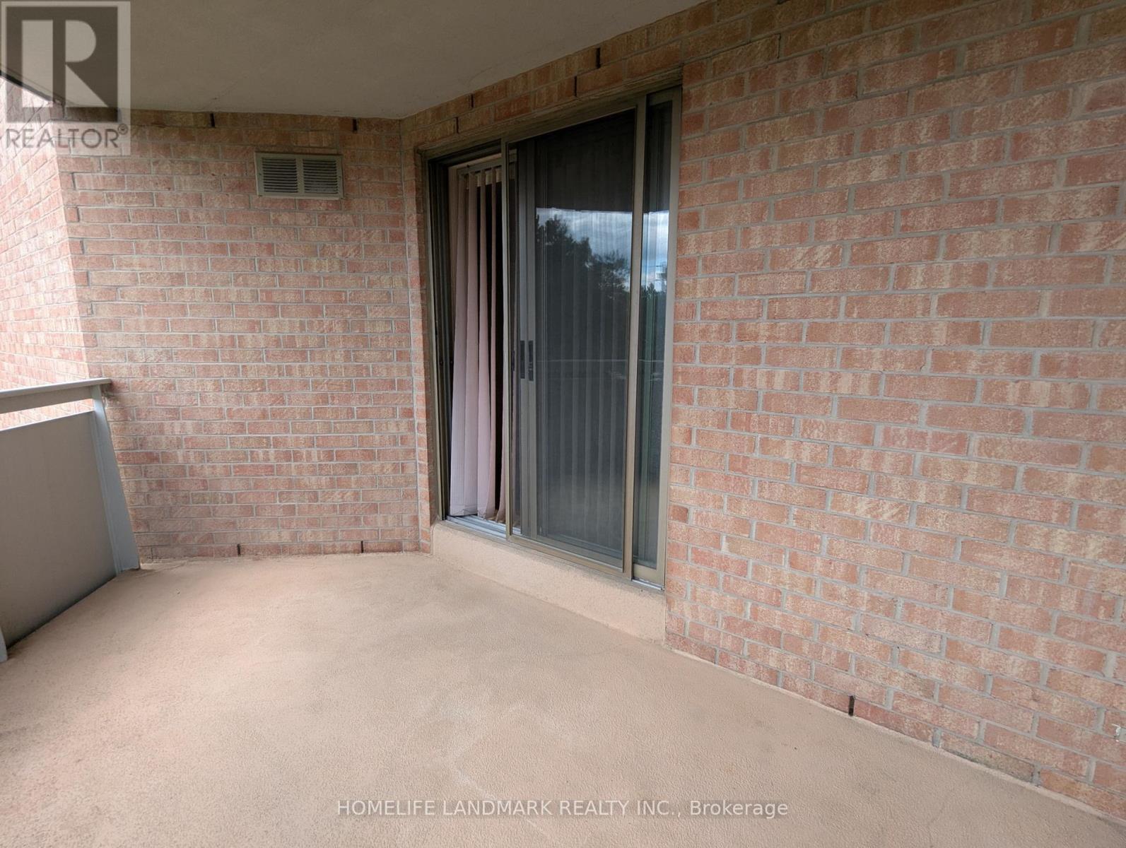 306 - 265 Westcourt Place Property Photo 31