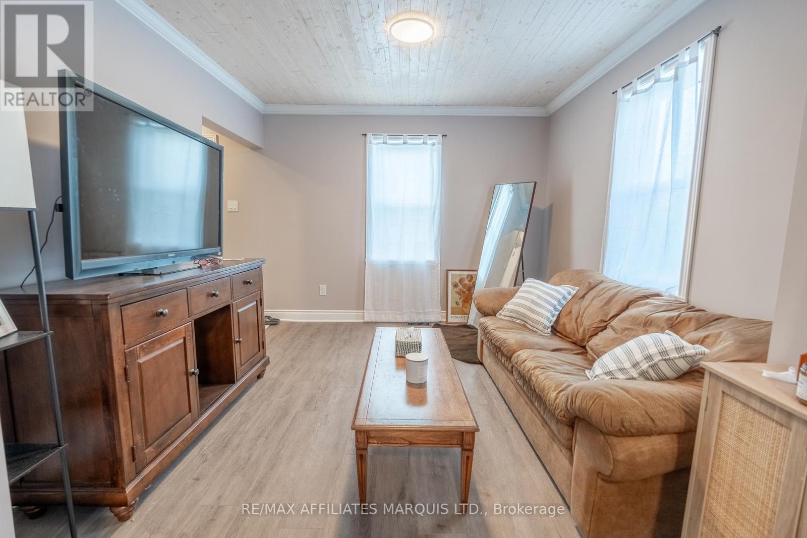 2 Whitehead Avenue Property Photo 10