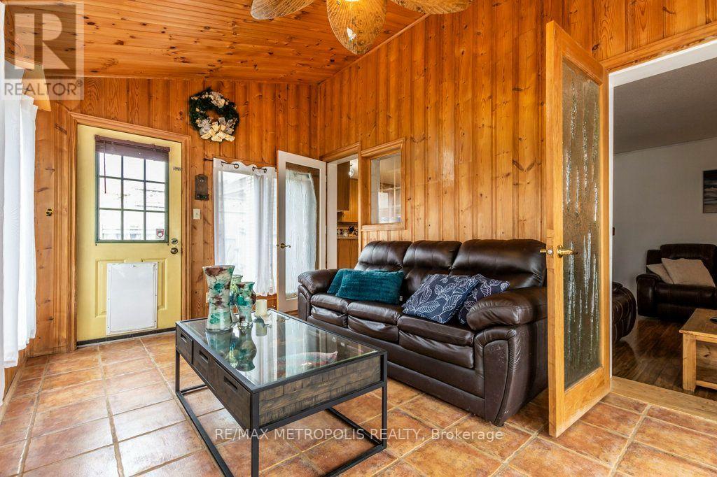 269 Burnett Avenue Property Photo 16