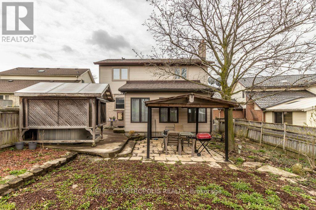 269 Burnett Avenue Property Photo 35