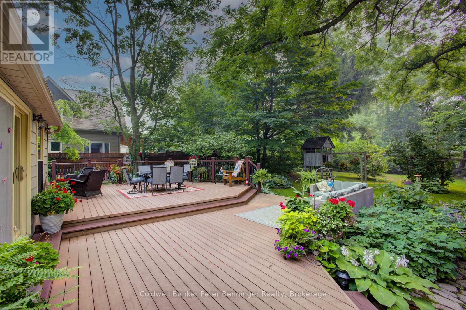817 Olde Victoria Street Property Photo 29