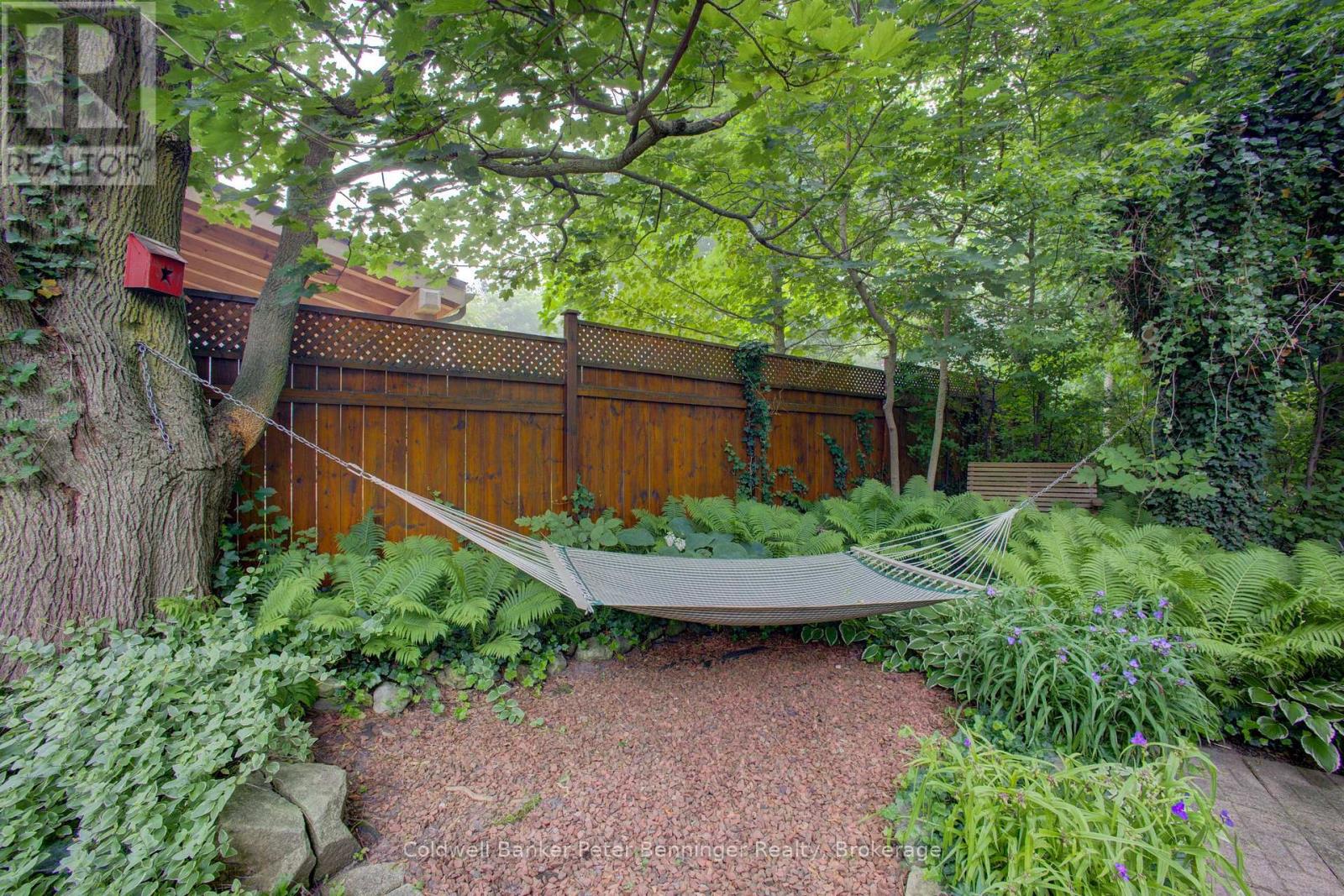 817 Olde Victoria Street Property Photo 36