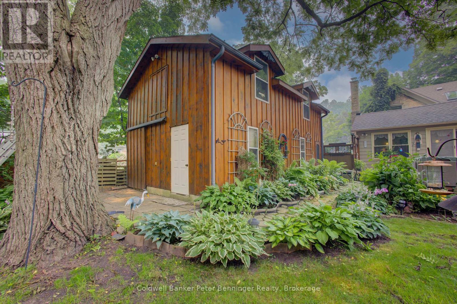 817 Olde Victoria Street Property Photo 39