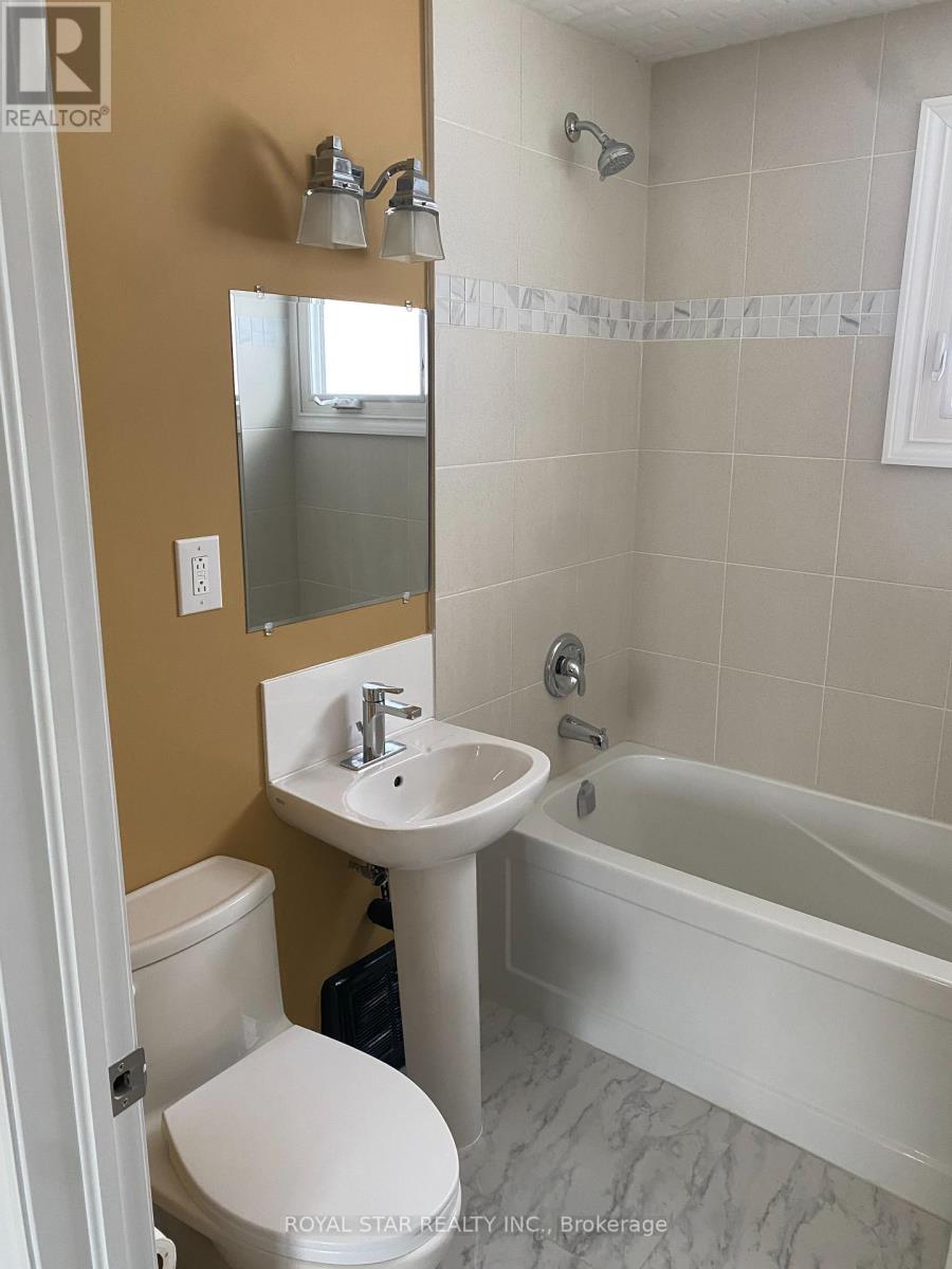 582 Garafraxa Street S Property Photo 7
