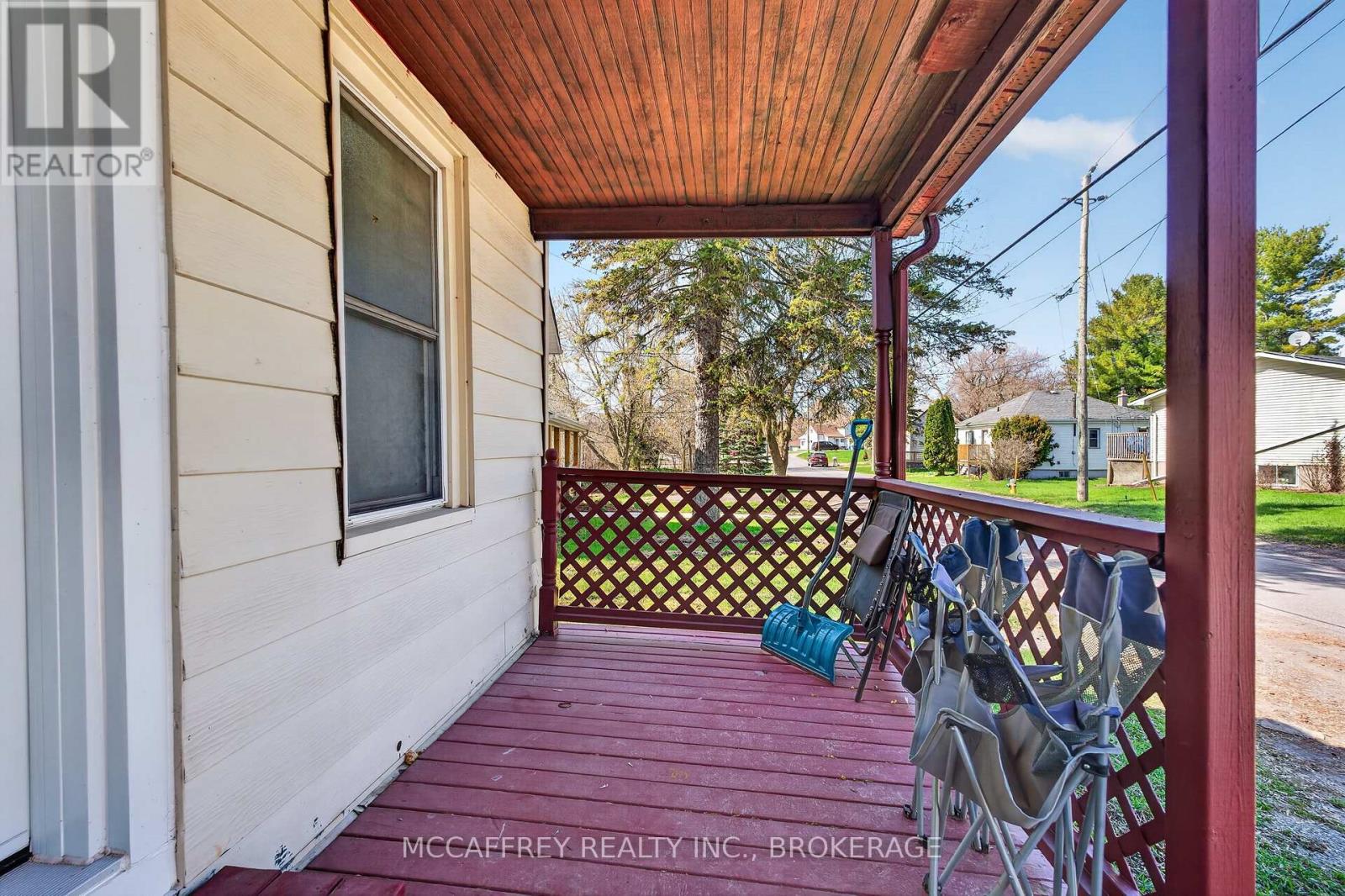 12 Original Road Property Photo 3