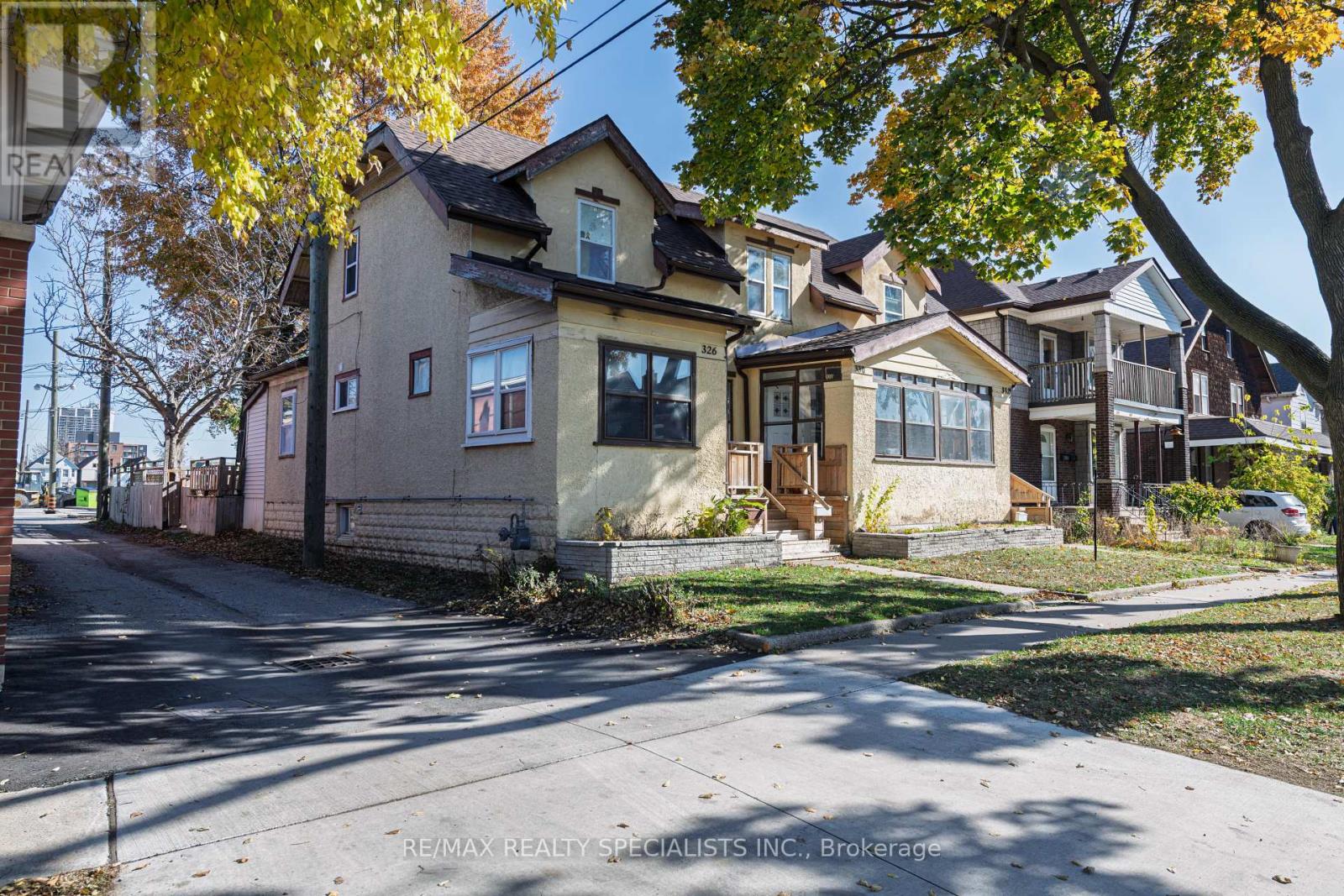 332 ELM AVENUE Property Photo 1
