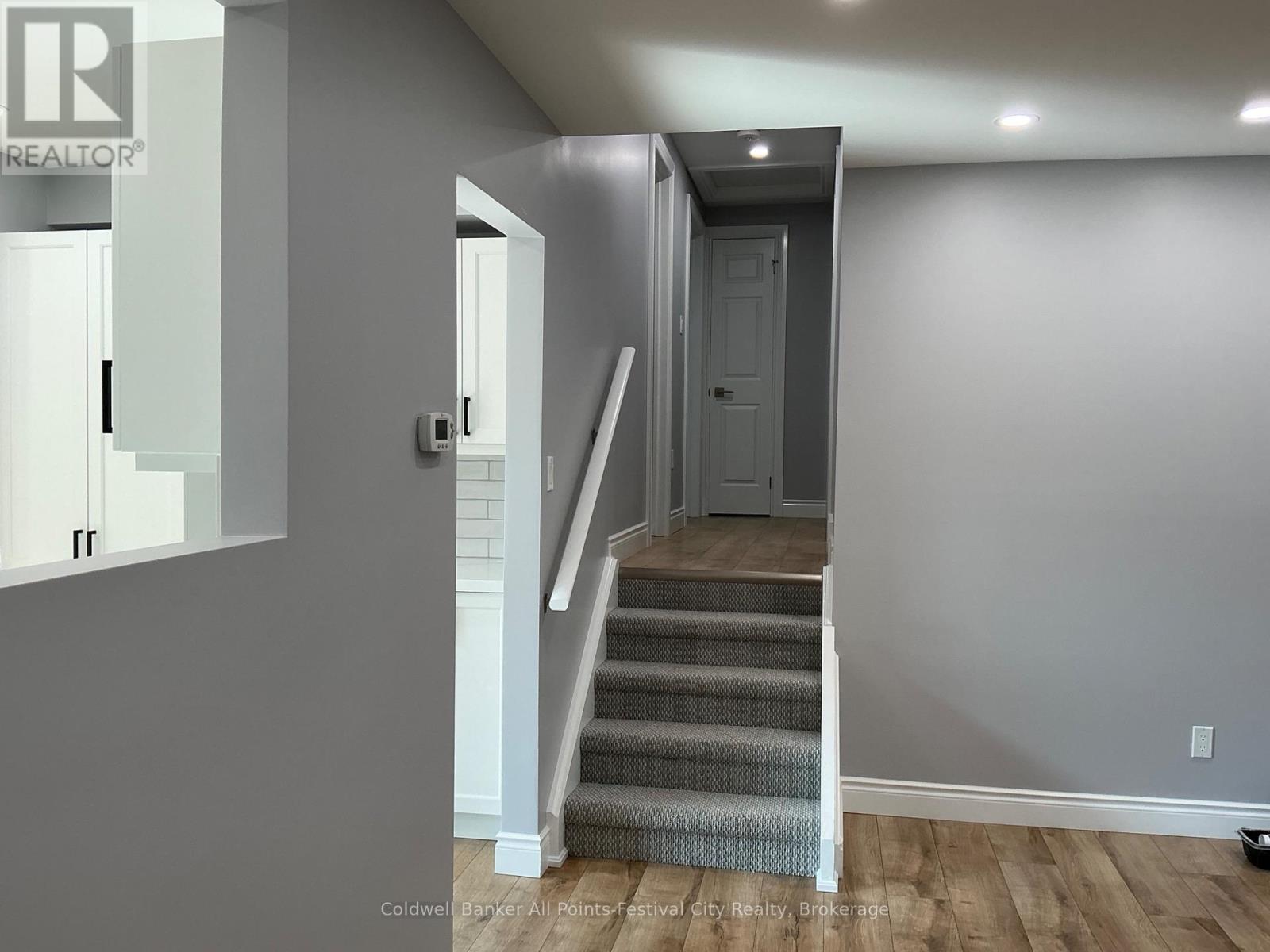 237 Wellington Street Property Photo 24