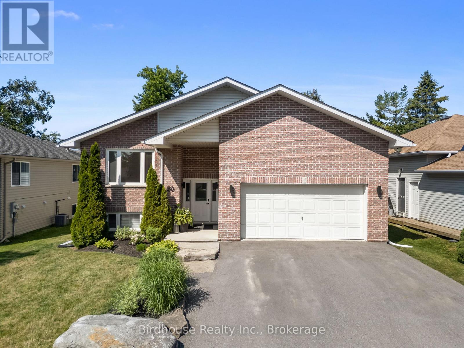 50 BIRCH CRESCENT Property Photo 1