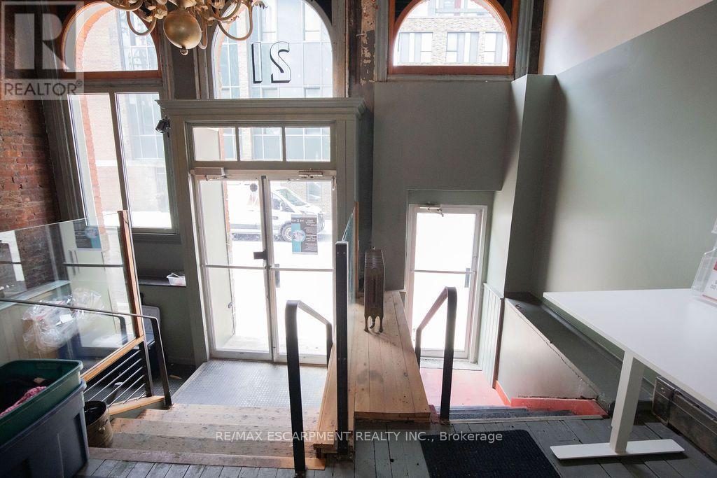 21 Rebecca Street Property Photo 8