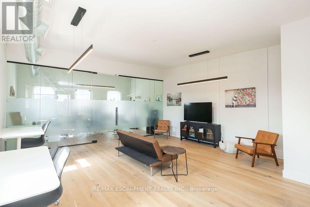 21 Rebecca Street Property Photo 27
