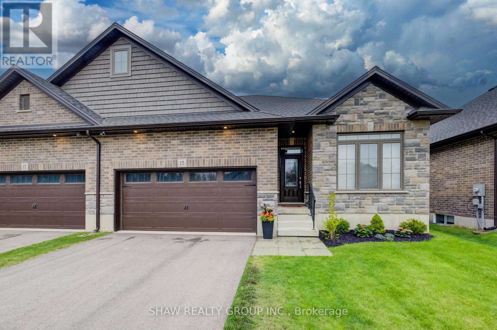 15 Matheson Crescent Property Photo 1