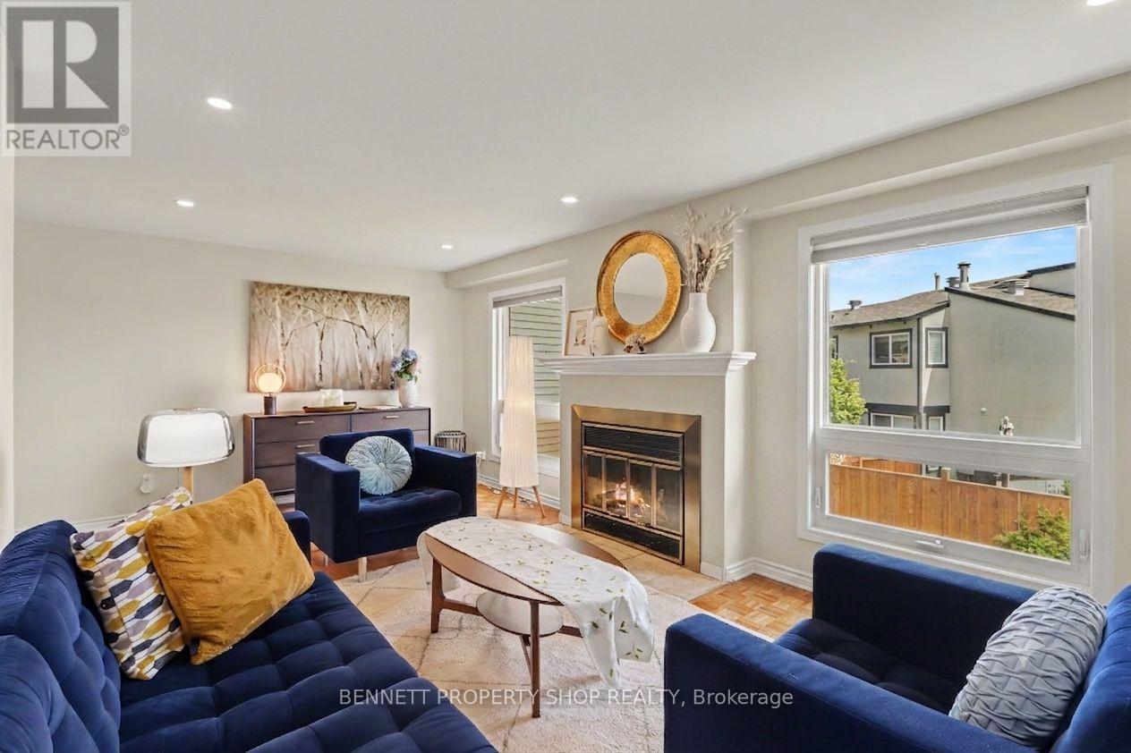 B - 2 Maple Ridge Crescent Property Photo 2