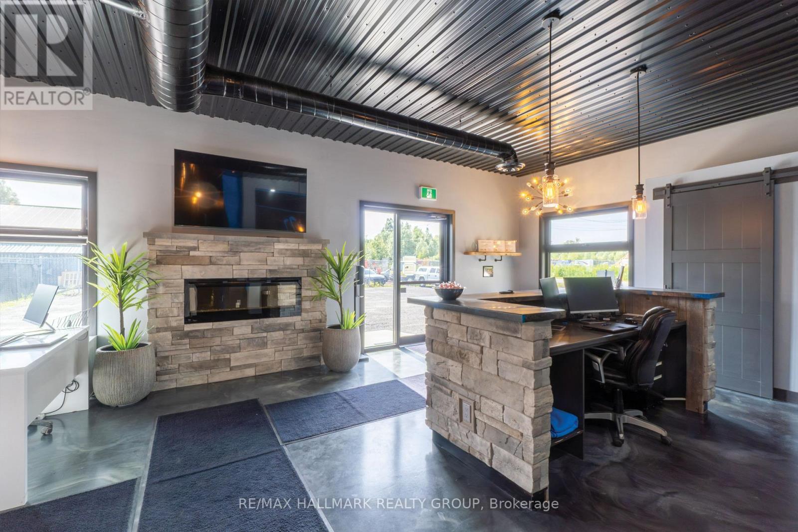 00 Indcum Road Property Photo 19