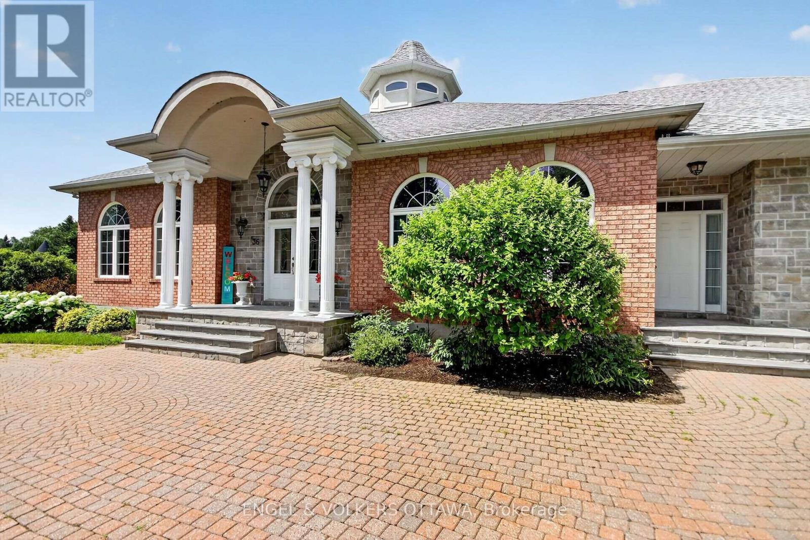 36 Cedarhill Drive Property Photo 4