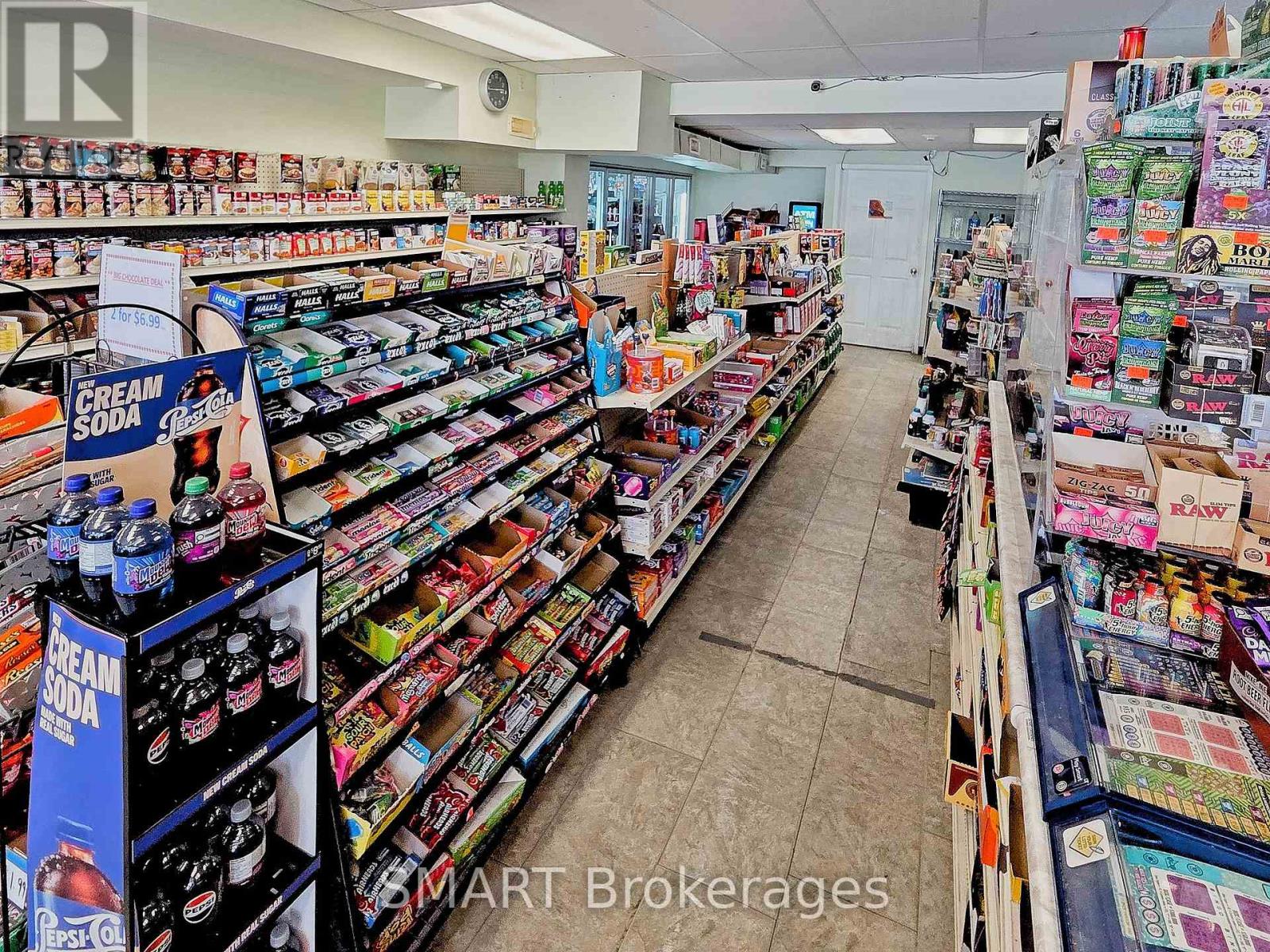 227 Station Street Property Photo 4